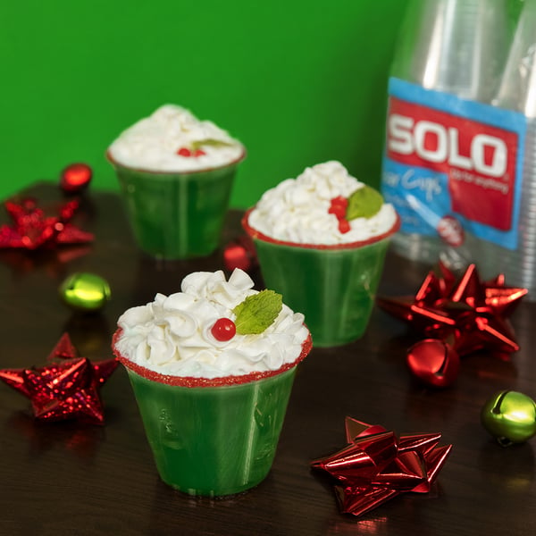 SOL35680_November_SocialMedia_MistletoeCups