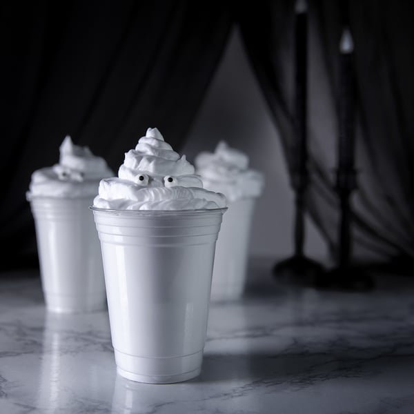 halloween_ghostly_vanilla_milkshake_1