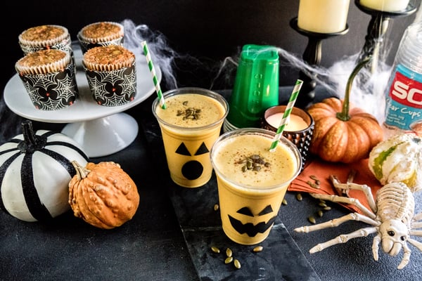 jack o lantern pumkin smoothie 1